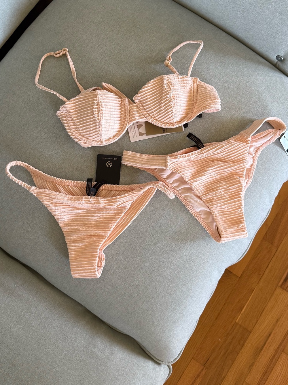 NWT Vix Dune bikini SET pale peach underwire top S + two Brazilian bottoms M/L